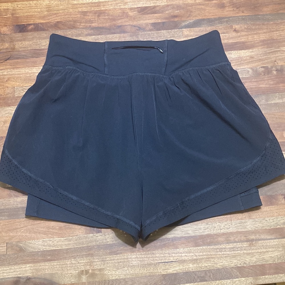 Spanx The Get Moving Short, 5" Size Large - image 4